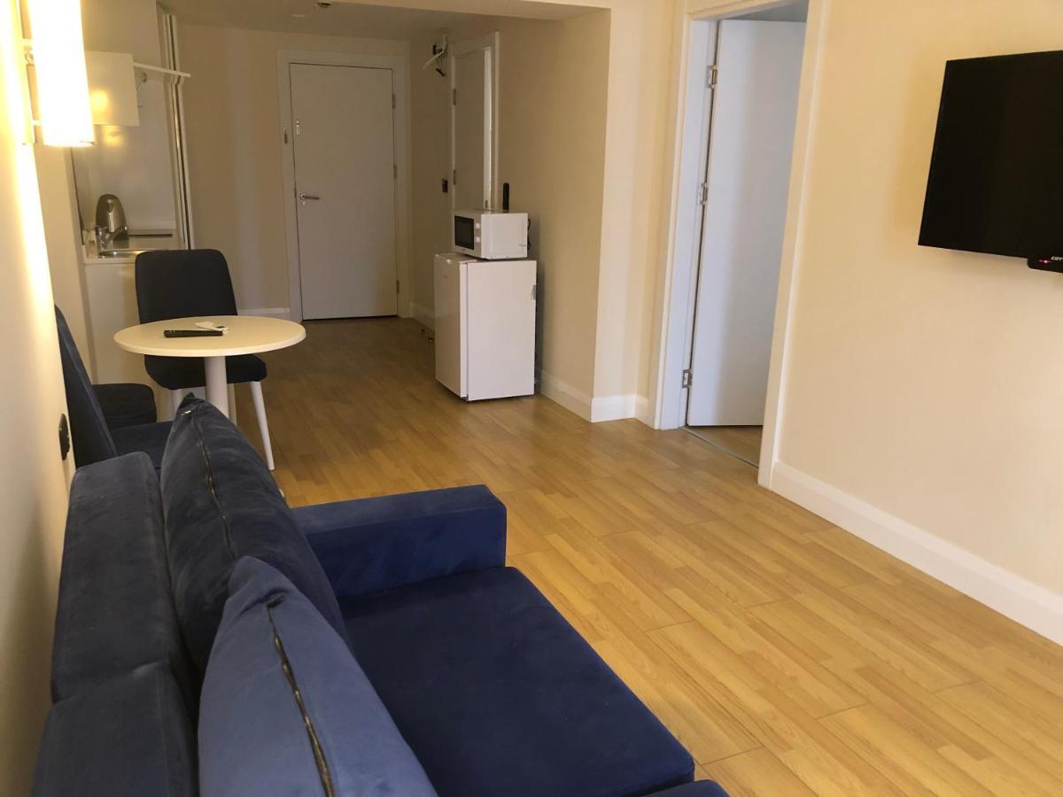 Orbi City Apartments On The Beach バトゥーミ エクステリア 写真