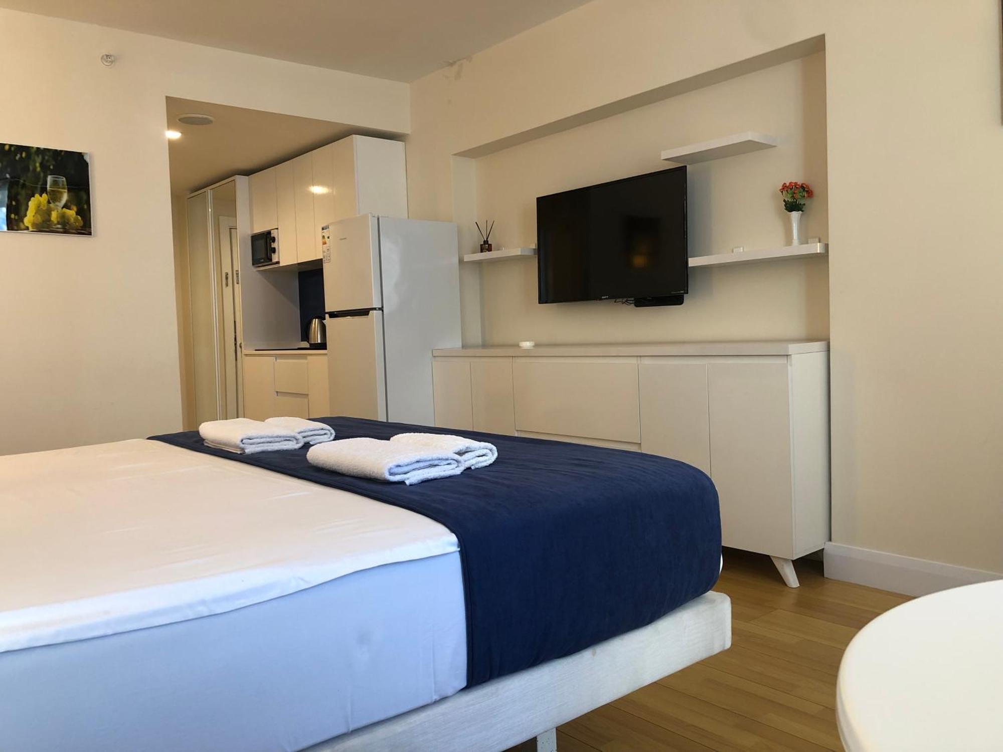 Orbi City Apartments On The Beach バトゥーミ エクステリア 写真